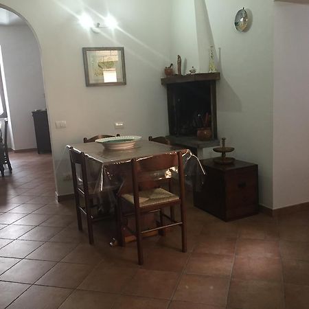 Casa Di Emanuela Apartment Spello Room photo