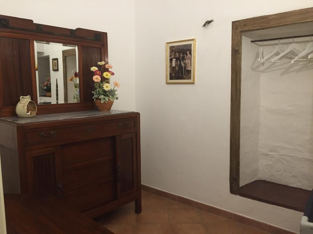 Casa Di Emanuela Apartment Spello Room photo